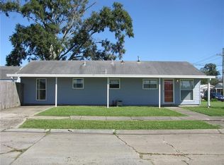 460 Helis Dr, Westwego, LA 70094