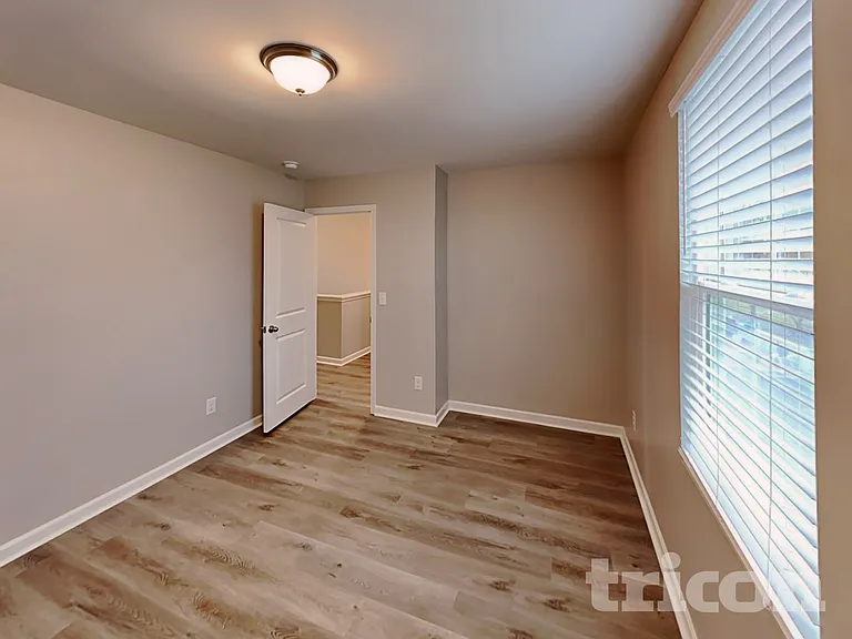 1845 Belle Arbor Dr — Photo 14