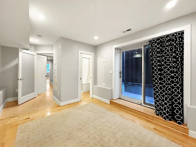 122 Bryant St NW #1 — Photo 21