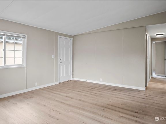 4th image of 2015 217th Street Ct E #7