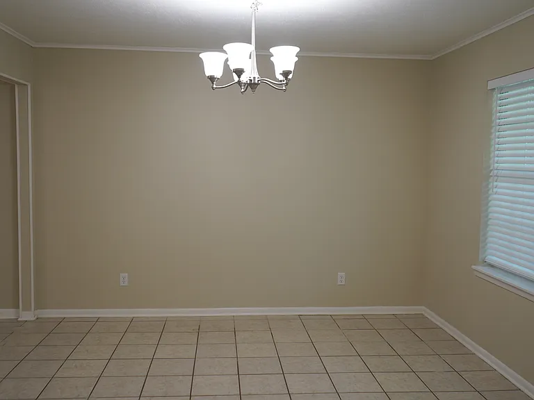 3507 Silverwood Dr — Photo 7