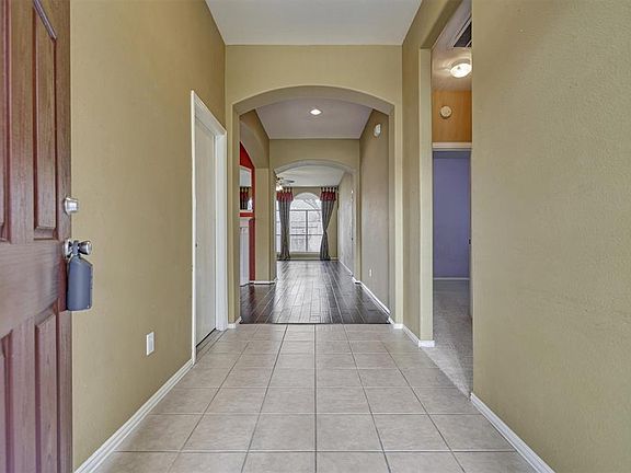 5th image of 32514 Debbie Ln