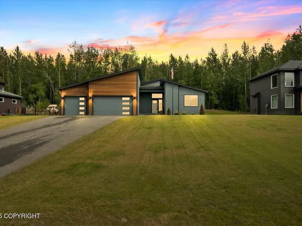 519 N Bethel Pl, Palmer, AK 99645