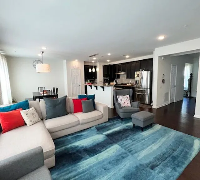 733 Sun Valley Ct — Photo 11