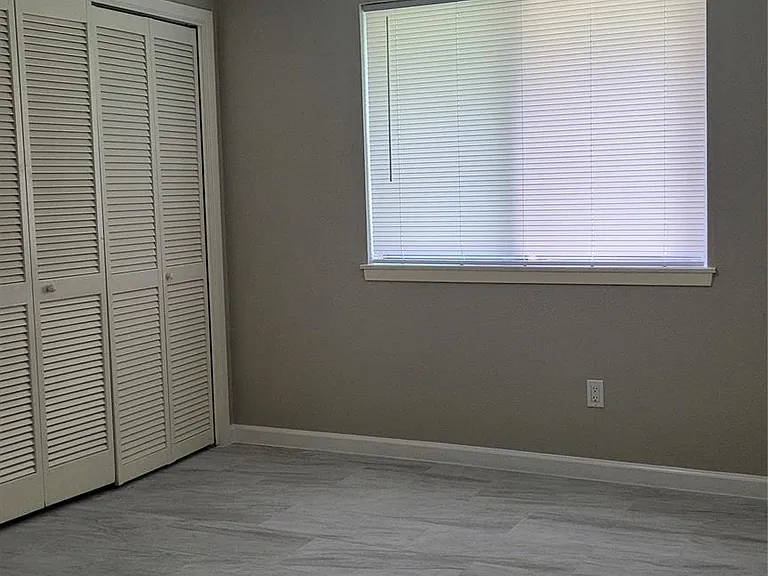 16818 Dutch Ridge Dr — Photo 19