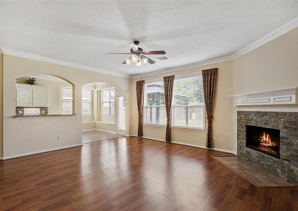1st image of 7502 Clairson Ln