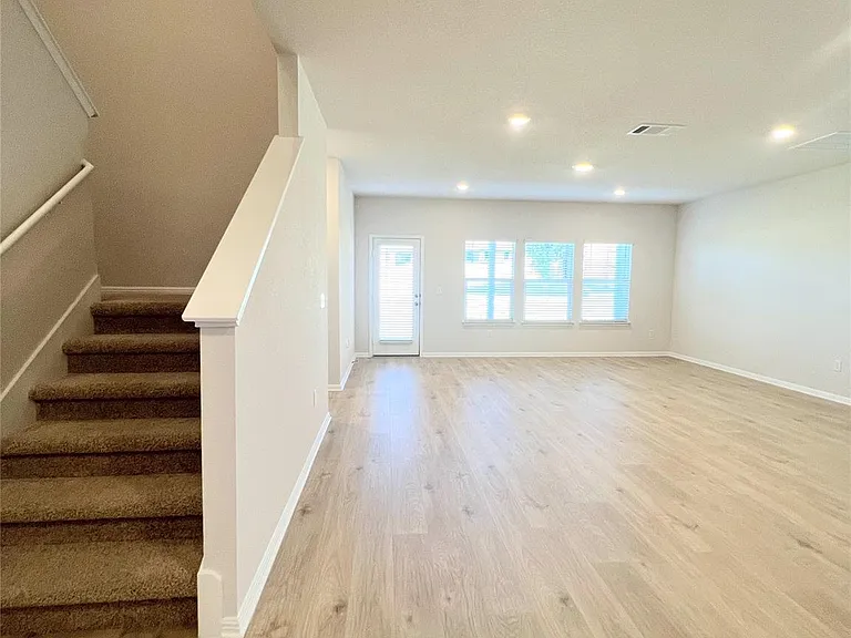 2409 Corriente Path — Photo 16