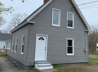 26 Pleasant St, Lisbon, ME 04252