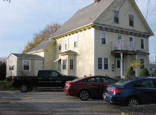 652 River Ave #1R, Providence, RI 02908