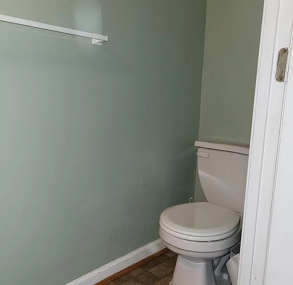 27 N Eden St — Photo 9