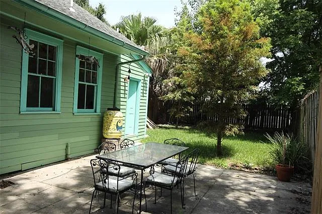 1217 Kerlerec St #B — Photo 19