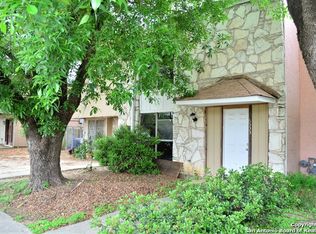 6533 Spring Hurst St, San Antonio, TX 78249