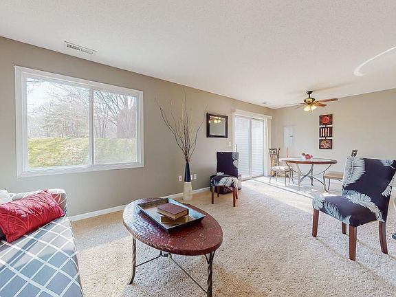4th image of 663 E Burnsville Pkwy #29