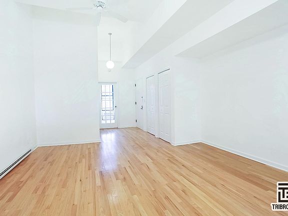 4th image of 8 E 128th St #2A