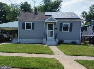 105 Park Dr, Bellmawr, NJ 08031