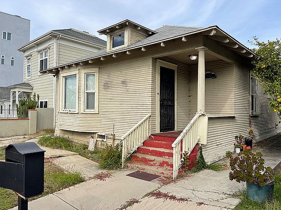3rd image of 1722 National Ave