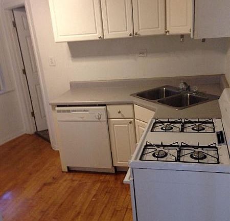 3rd image of 5100 N Winchester Ave APT 5100-1