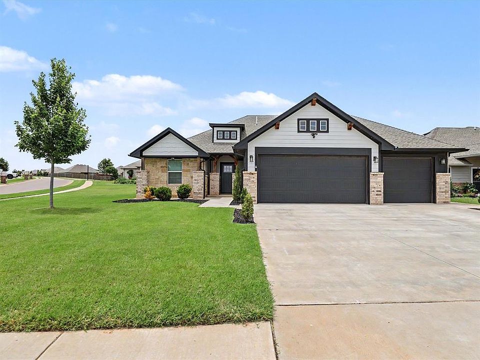 1st image of 1001 Labelle Dr