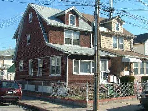1st image of 10747 139th St