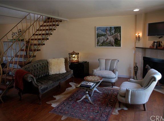 2nd image of 1633 Camino De Villas