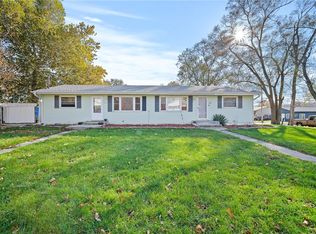3701/3703 E Sheridan Ave, Des Moines, IA 50317
