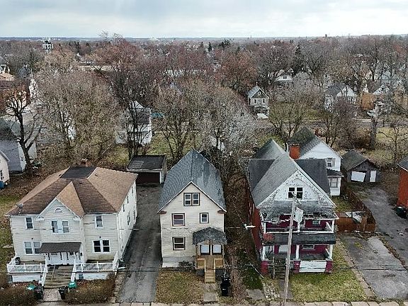2nd image of 1655 South Ave