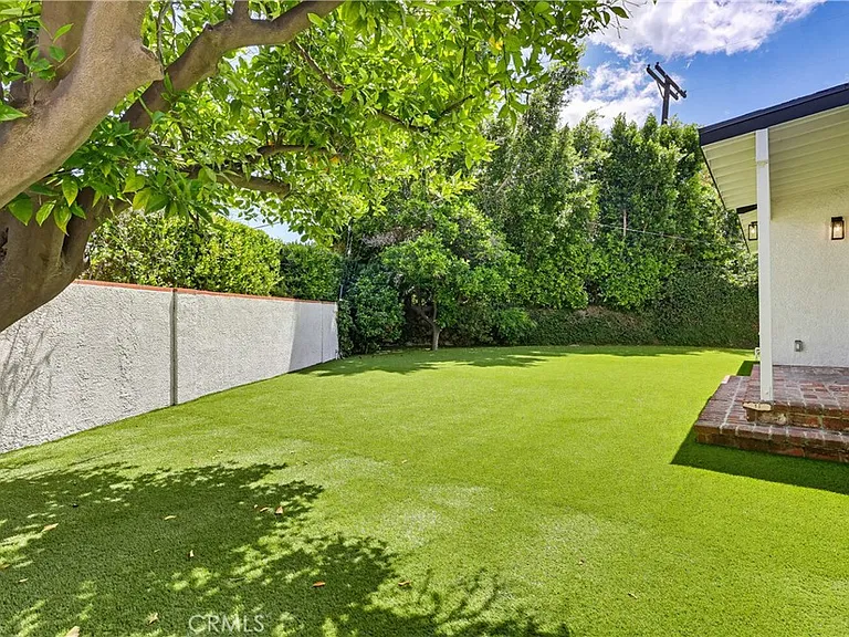 5440 Alcove Ave — Photo 40