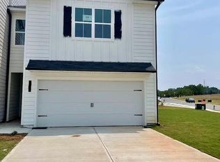 8 Lumpkin Ln, Dawsonville, GA 30534