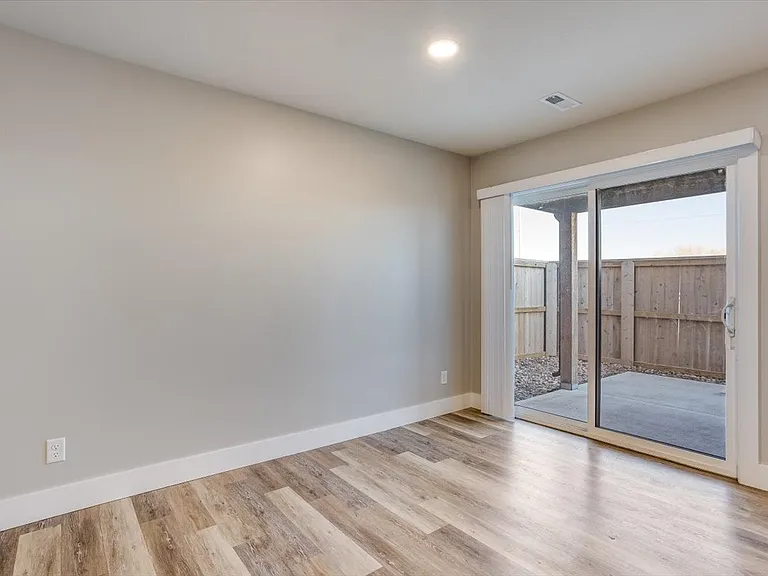 8845 W Haylee St — Photo 20