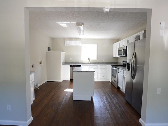 2nd image of 374 Ann St #A
