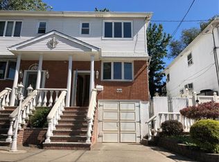 199 Bay Ter, Staten Island, NY 10306