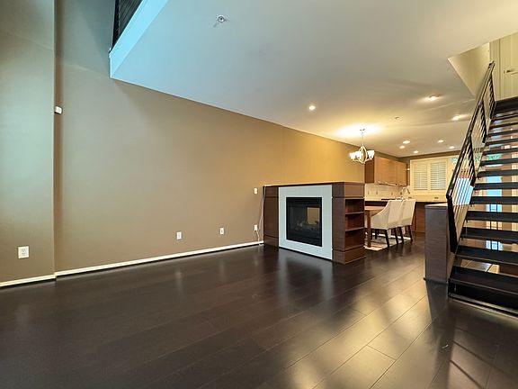 4th image of 1200 Bellevue Way NE Unit 102