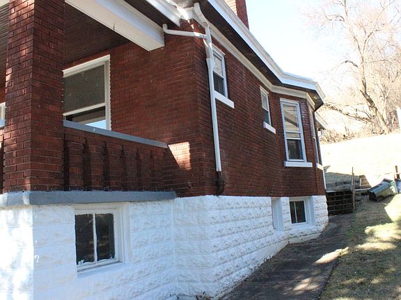 5th image of 740 Highland Ave