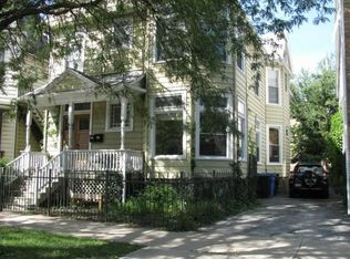 1822 W Sunnyside Ave #1, Chicago, IL 60640