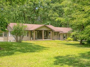 407 E Fairway Rd, Central City, PA 15926