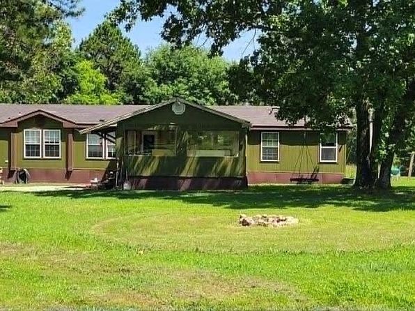 3746 N 494th Rd