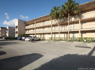 6050 NW 64th Ave APT 103, Tamarac, FL 33319