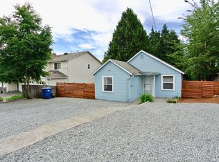 2333 N 116th St, Seattle, WA 98133