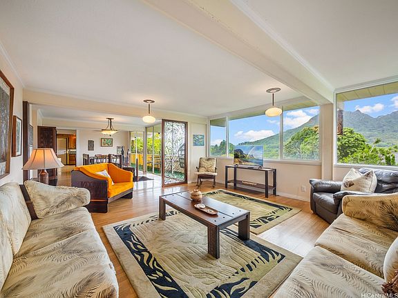 2nd image of 1350 Lopaka Pl