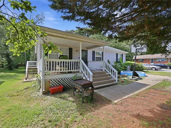 326 Bingham St, Greensboro, NC 27401