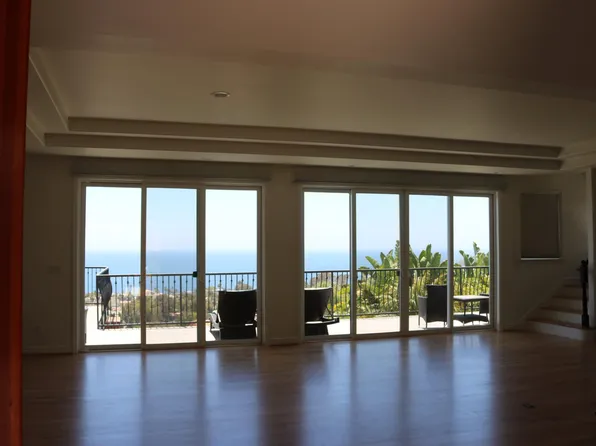 855 Coast View Dr, Laguna Beach, CA 92651