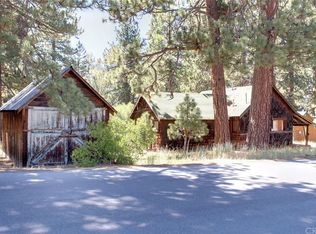 818 Knickerbocker Rd, Big Bear Lake, CA 92315