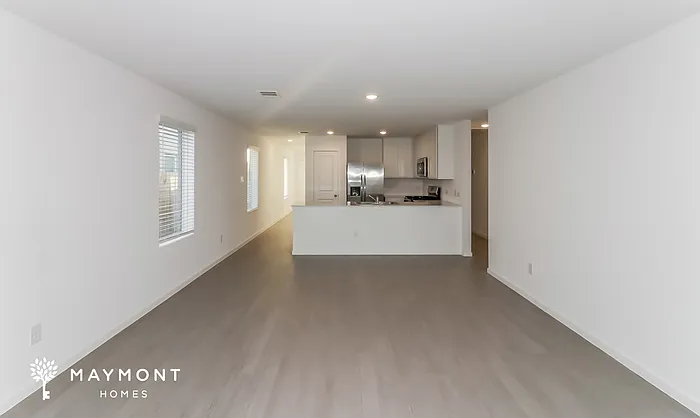3057 Majestic Sunrise Dr — Photo 8