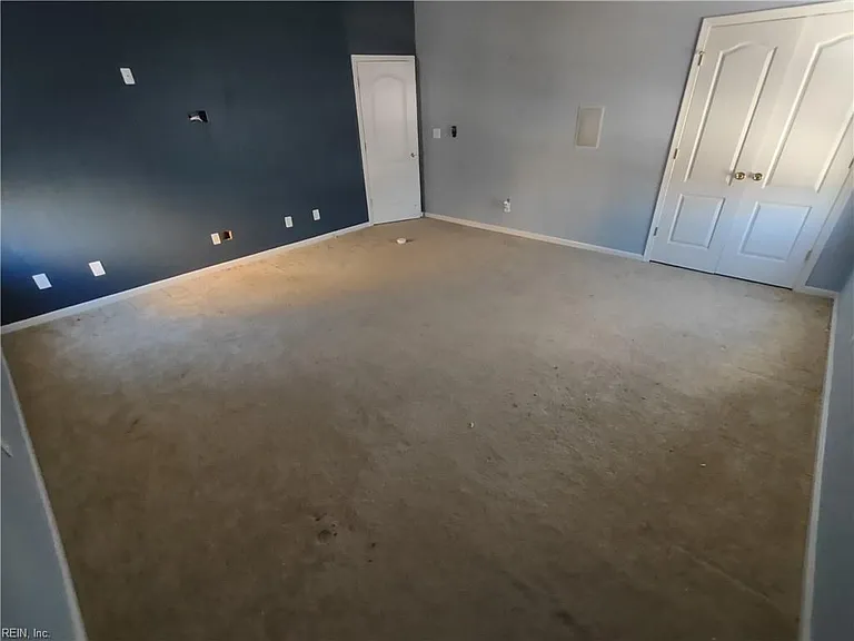 968 Jenkins Dr — Photo 13