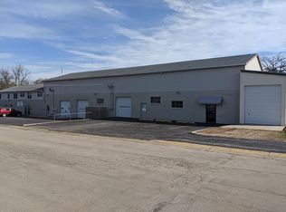 1035 W Empire St, Freeport, IL 61032