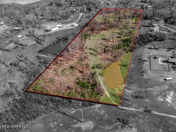 2nd image of 2176 Charles Rd