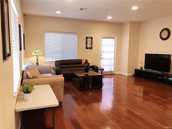 2nd image of 1018 La Cadena Ave APT C