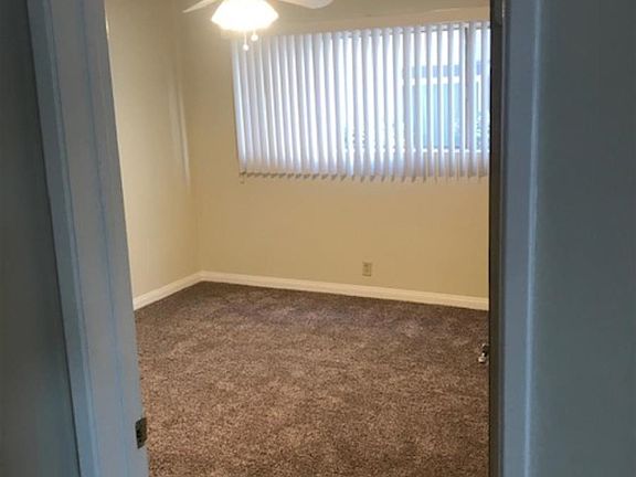 3rd image of 715 E Providencia Ave #G