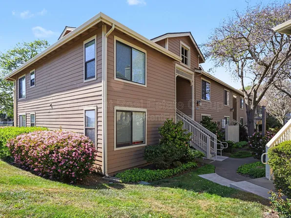 198 Lakeshore Ct #1, Richmond, CA 94804