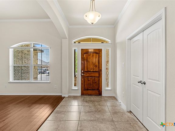 4th image of 5721 Fenton Ln